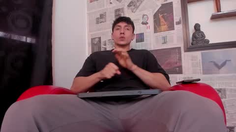 steven online show from 03-09-25, 03:38