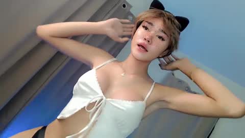 Snapshot of goddess_alexa1 chatting on 02-10-25, 07:04 alexa online show from 02-10-25, 07:04