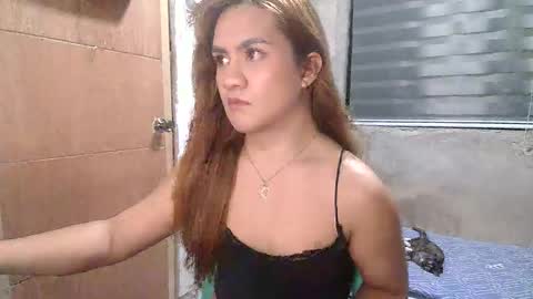 Snapshot of goddess_fuckerqueen chatting on 06-10-26, 08:13 goddess_fuckerqueen online show from 06-10-26, 08:13