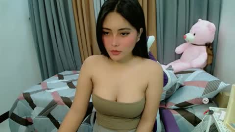 Snapshot of goddess_kendr chatting on 01-16-26, 12:25 kendra online show from 01-16-26, 12:25