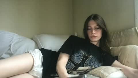 goddess_larz online show from 06-29-26, 05:46