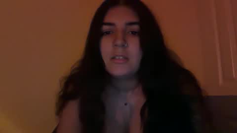 Madii online show from 10-22-25, 06:02