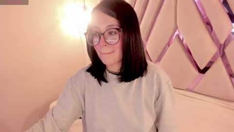 M A R T I N A  online show from 04-17-26, 12:52