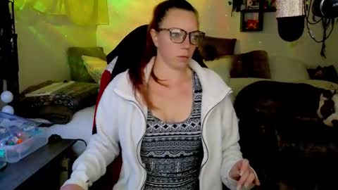 Snapshot of goddess_of_mars chatting on 01-06-26, 03:49 Patricia Mars Goddess of Mars twitter thegoddessmindy online show from 01-06-26, 03:49