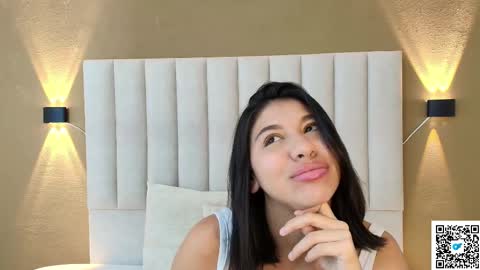 Saori online show from 11-23-25, 01:16