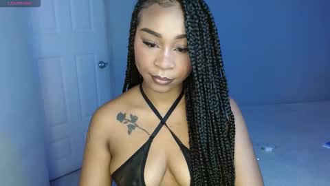 Valentina online show from 12-16-25, 09:58