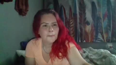 Snapshot of goddessalizee chatting on 05-25-26, 01:39 goddessalizee online show from 05-25-26, 01:39
