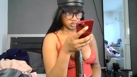 Snapshot of goddessdaisysky chatting on 02-22-26, 05:22 Goddess Daisy Sky online show from 02-22-26, 05:22