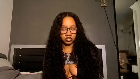 Snapshot of goddessdaisysky chatting on 03-07-26, 03:47 Goddess Daisy Sky online show from 03-07-26, 03:47