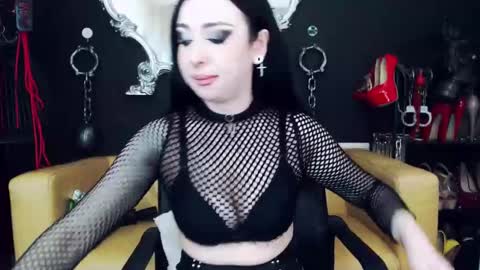 Snapshot of goddessgeorgia chatting on 01-25-25, 03:30 Goddess Georgia online show from 01-25-25, 03:30