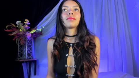 Julieta online show from 02-09-25, 01:33