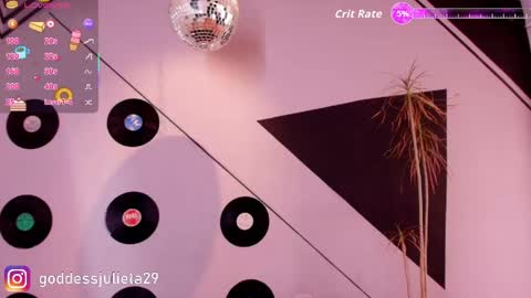 Snapshot of goddessjulieta chatting on 05-10-26, 07:08 Julieta online show from 05-10-26, 07:08