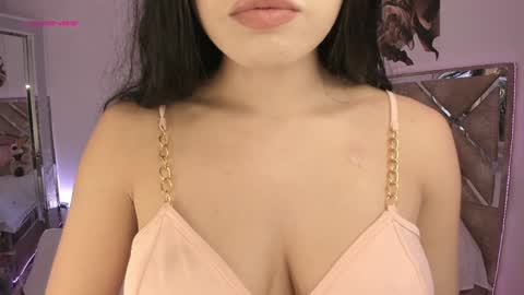 Snapshot of goddesslinda chatting on 12-07-24, 11:12 Linda online show from 12-07-24, 11:12