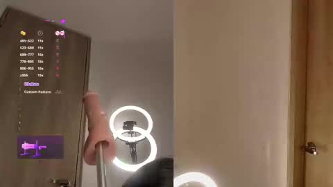 Snapshot of goddesslinda chatting on 03-06-25, 08:27 Linda online show from 03-06-25, 08:27