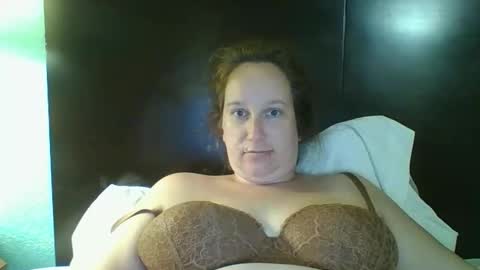 Crystal online show from 04-19-26, 01:05