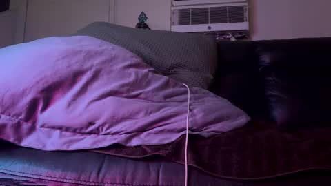 Snapshot of goddessmonni chatting on 03-04-25, 06:58 MonniDoll online show from 03-04-25, 06:58