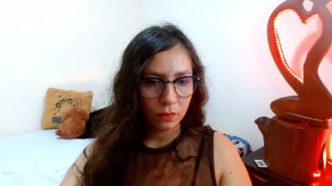  Naih Reyes online show from 12-19-24, 03:51