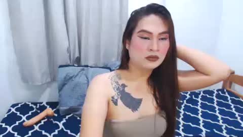 QUEEN JANE online show from 11-09-25, 12:14