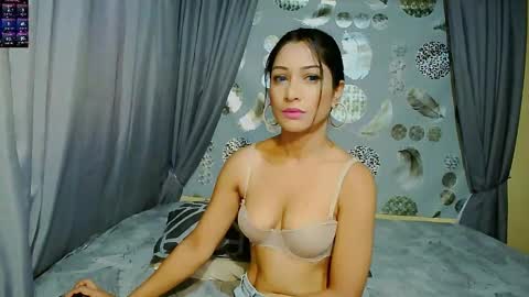 Snapshot of goddessoffury00 chatting on 03-09-25, 11:58 Layla Salvardor online show from 03-09-25, 11:58