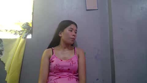 Snapshot of godessbenlove chatting on 05-18-26, 04:07 godessbenlove online show from 05-18-26, 04:07