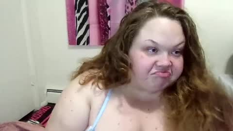 Snapshot of godessisabella chatting on 06-16-26, 04:59 godessisabella online show from 06-16-26, 04:59