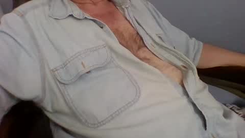 Snapshot of godfather943 chatting on 07-22-26, 12:35 godfather943 online show from 07-22-26, 12:35