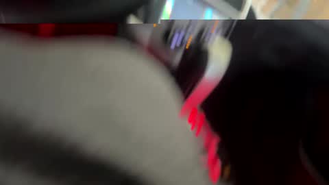 SirCumzalottt online show from 01-12-25, 03:25