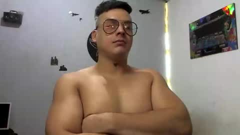 Snapshot of godkenai chatting on 11-07-25, 08:03 MASTER GODKENAI online show from 11-07-25, 08:03