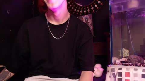 Snapshot of godly_huan chatting on 05-24-26, 07:24 HUAN online show from 05-24-26, 07:24