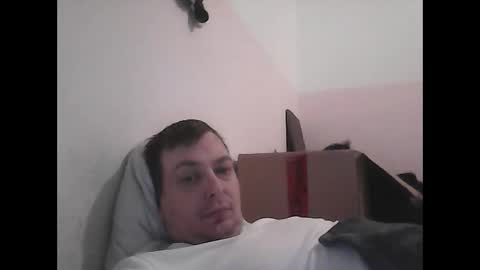 Snapshot of gohan8558 chatting on 12-17-25, 05:08 gohan8558 online show from 12-17-25, 05:08