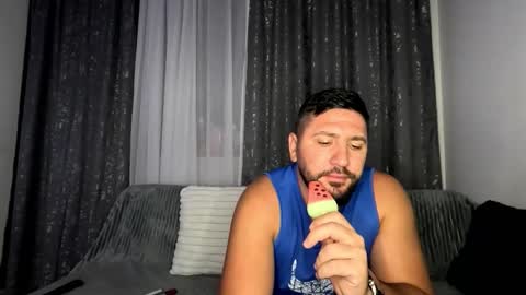 gold_alpha_boy online show from 09-21-25, 05:03