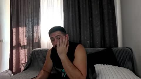 gold_alpha_boy online show from 10-22-25, 11:32