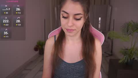 Snapshot of goldbabys chatting on 02-03-25, 02:24 GoldBabyS online show from 02-03-25, 02:24