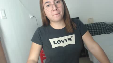 bella online show from 12-18-24, 01:12