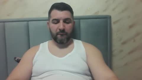 Snapshot of goldcock17 chatting on 03-24-26, 05:29 cuck online show from 03-24-26, 05:29