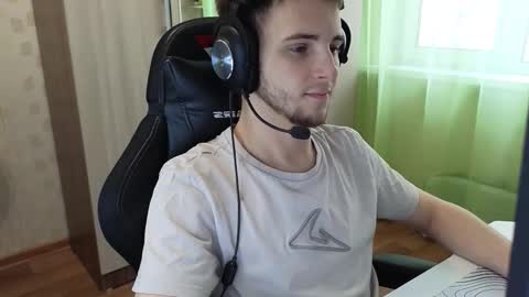 Snapshot of golden_boyyy21 chatting on 01-18-26, 09:02 Golden boyyy21 online show from 01-18-26, 09:02