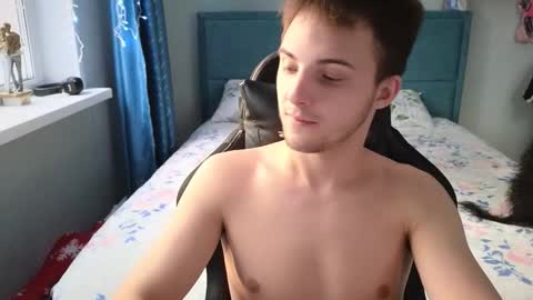 Snapshot of golden_boyyy21 chatting on 02-02-26, 12:26 Golden boyyy21 online show from 02-02-26, 12:26