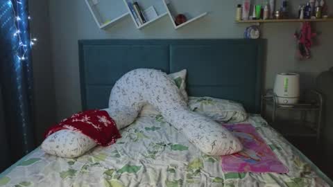 Snapshot of golden_boyyy21 chatting on 02-08-26, 12:14 Golden boyyy21 online show from 02-08-26, 12:14