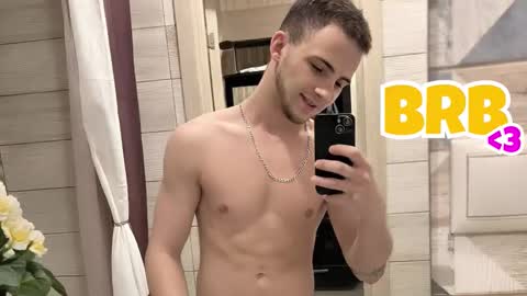 Snapshot of golden_boyyy21 chatting on 03-12-26, 07:58 Golden boyyy21 online show from 03-12-26, 07:58