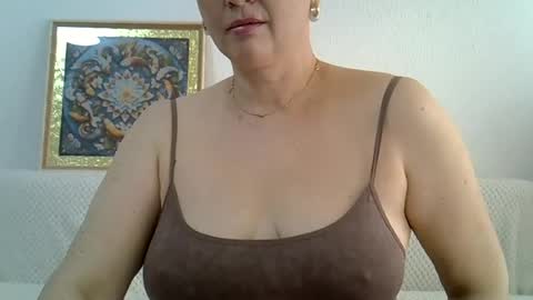 Snapshot of golden_kessie chatting on 07-22-26, 06:16 golden_kessie online show from 07-22-26, 06:16