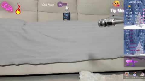 Snapshot of goldenboy69bsx chatting on 01-20-25, 09:56 Goldenboy69 online show from 01-20-25, 09:56