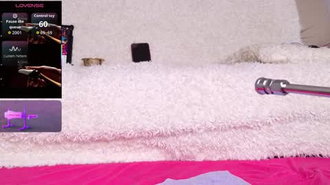 Snapshot of goldenboy69bsx chatting on 10-12-25, 08:13 Goldenboy69 online show from 10-12-25, 08:13