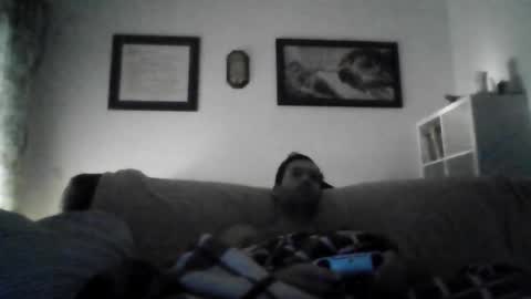 Snapshot of goldendragon19 chatting on 10-17-25, 08:28 goldendragon19 online show from 10-17-25, 08:28