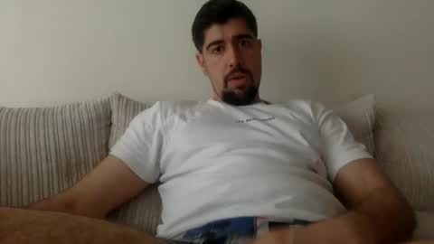 Snapshot of goldenglove35 chatting on 05-04-26, 09:27 Golden-Glove online show from 05-04-26, 09:27