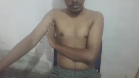 Snapshot of goldengodzilla69 chatting on 09-21-25, 06:37 goldengodzilla69 online show from 09-21-25, 06:37