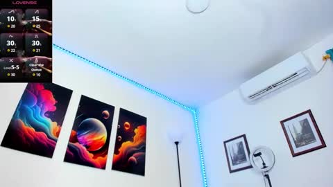 Snapshot of goldenhugecocktss chatting on 01-13-25, 04:39 May smith online show from 01-13-25, 04:39