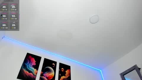 Snapshot of goldenhugecocktss chatting on 10-03-25, 08:33 May smith online show from 10-03-25, 08:33