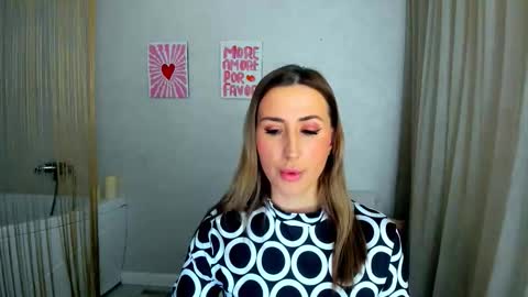 Olivia online show from 03-03-26, 03:23