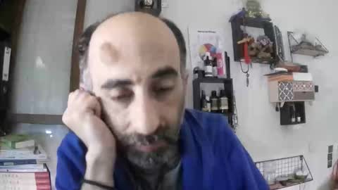 Snapshot of goldenmasculine chatting on 05-06-26, 10:20 goldenmasculine online show from 05-06-26, 10:20