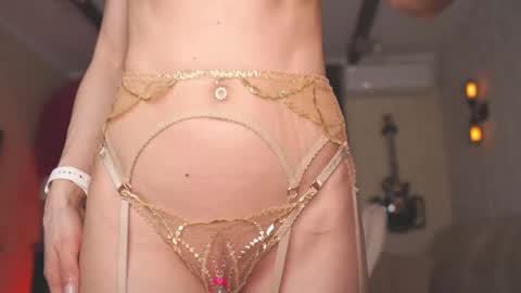 Anna online show from 04-09-26, 02:55